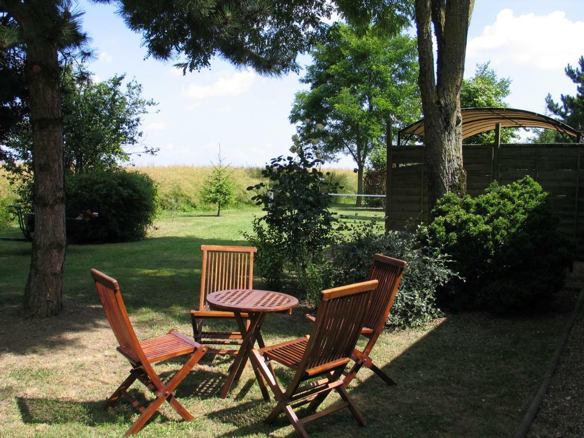 La Bihourderie Bed & Breakfast Azay-sur-Indre Exterior photo